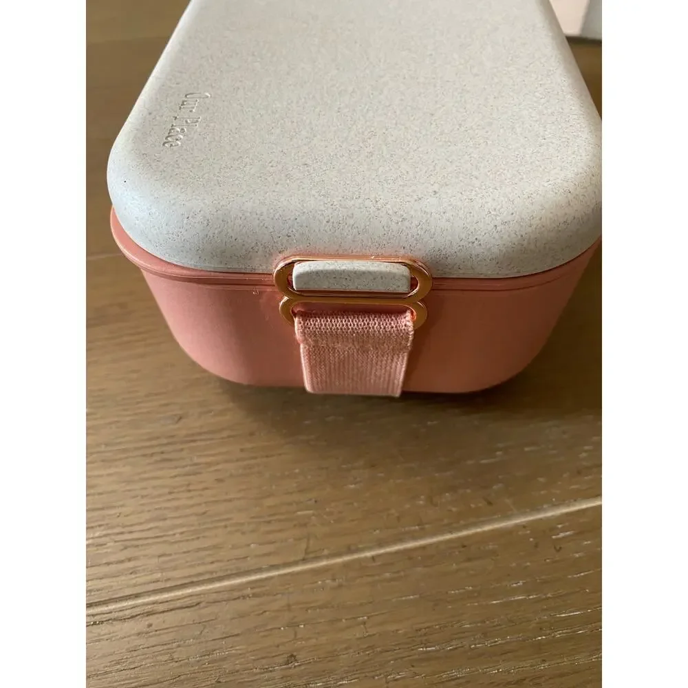 NIB Our place the lunchbox set